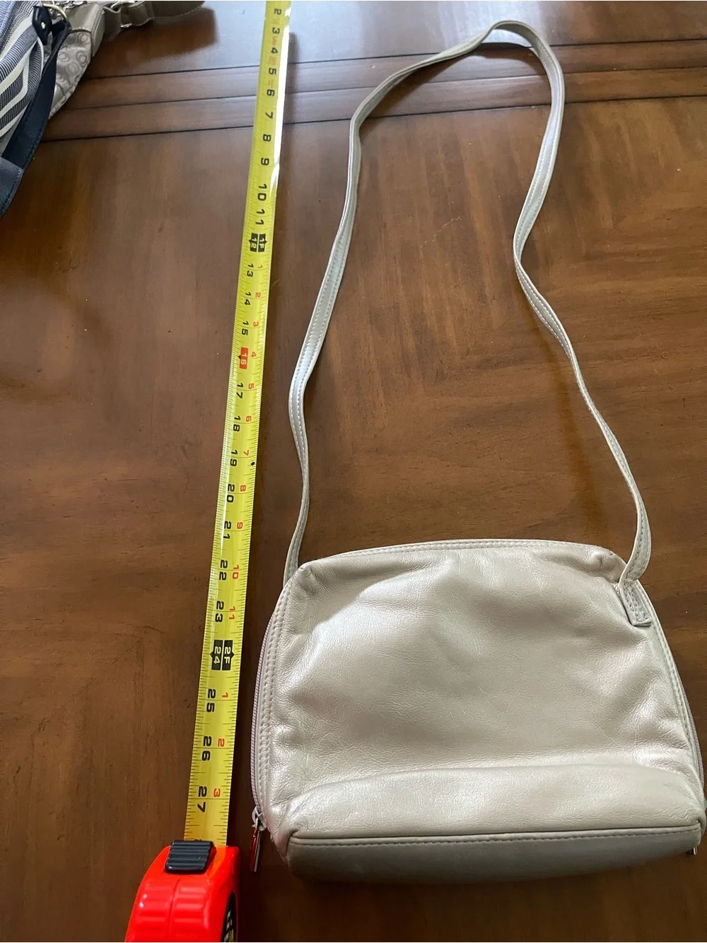 Diamicci cream leather